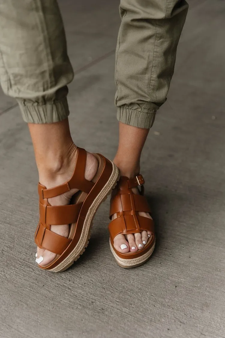 McLean Sandals - Tan