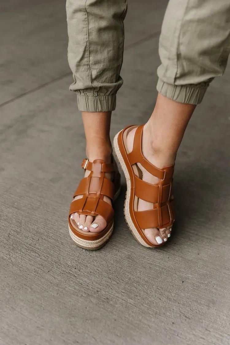 McLean Sandals - Tan