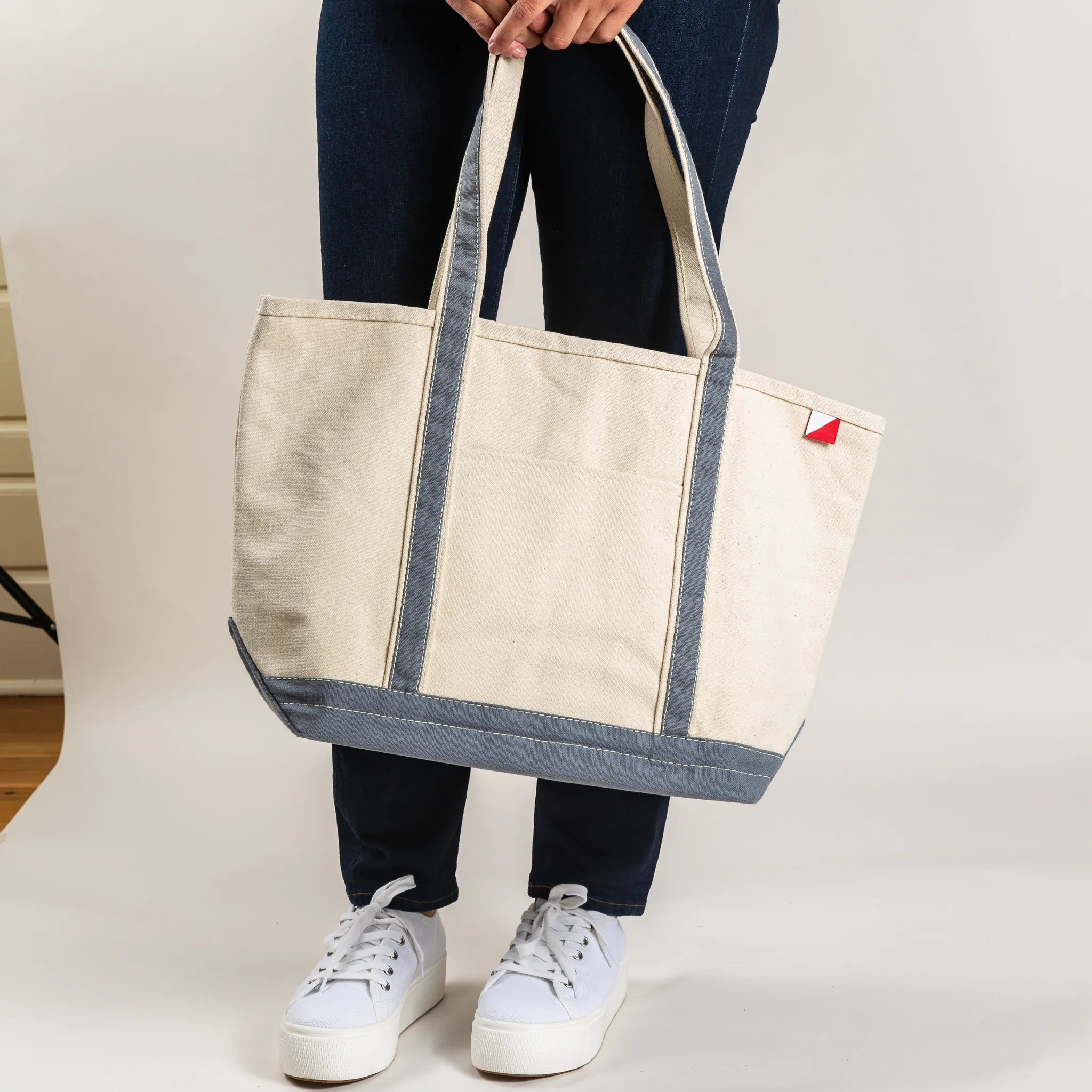 Monogrammed Classic Tote Medium