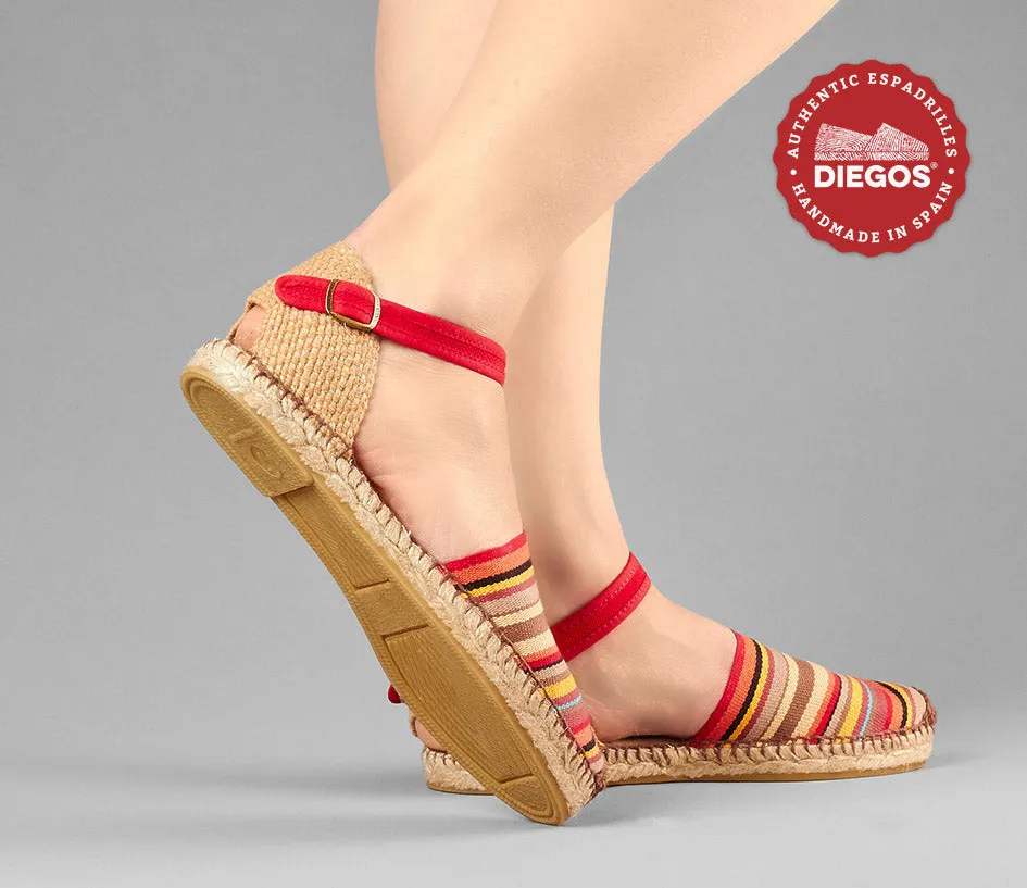 Red stripes Carmen