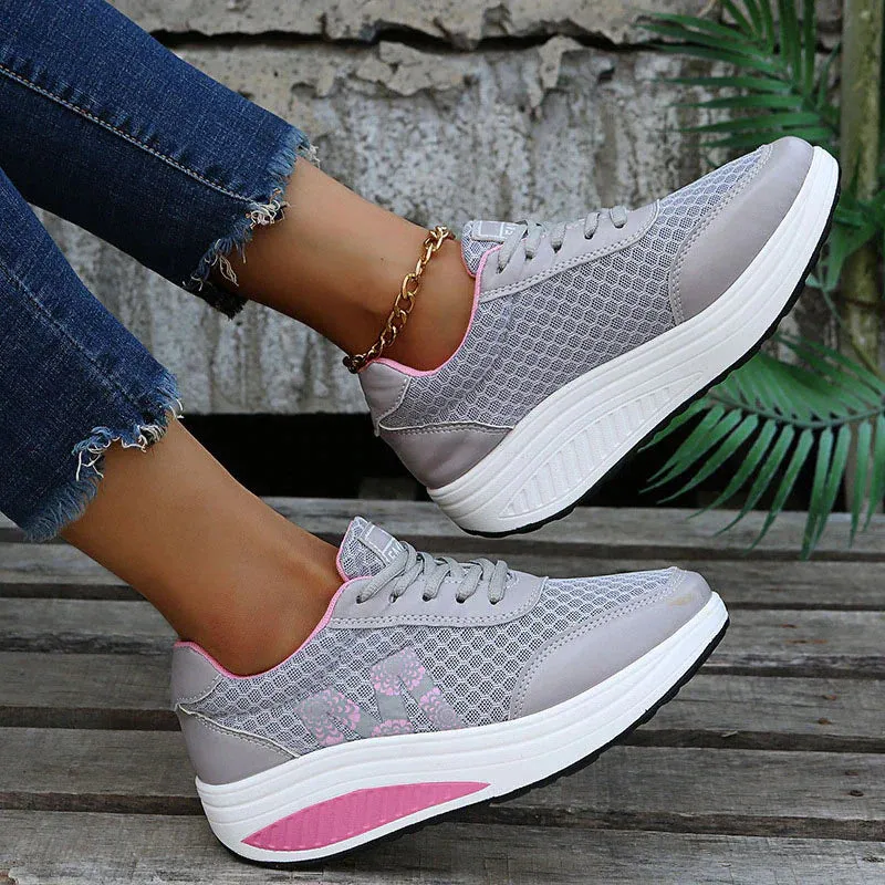 Trendy Sports Shoes With Thick Soles