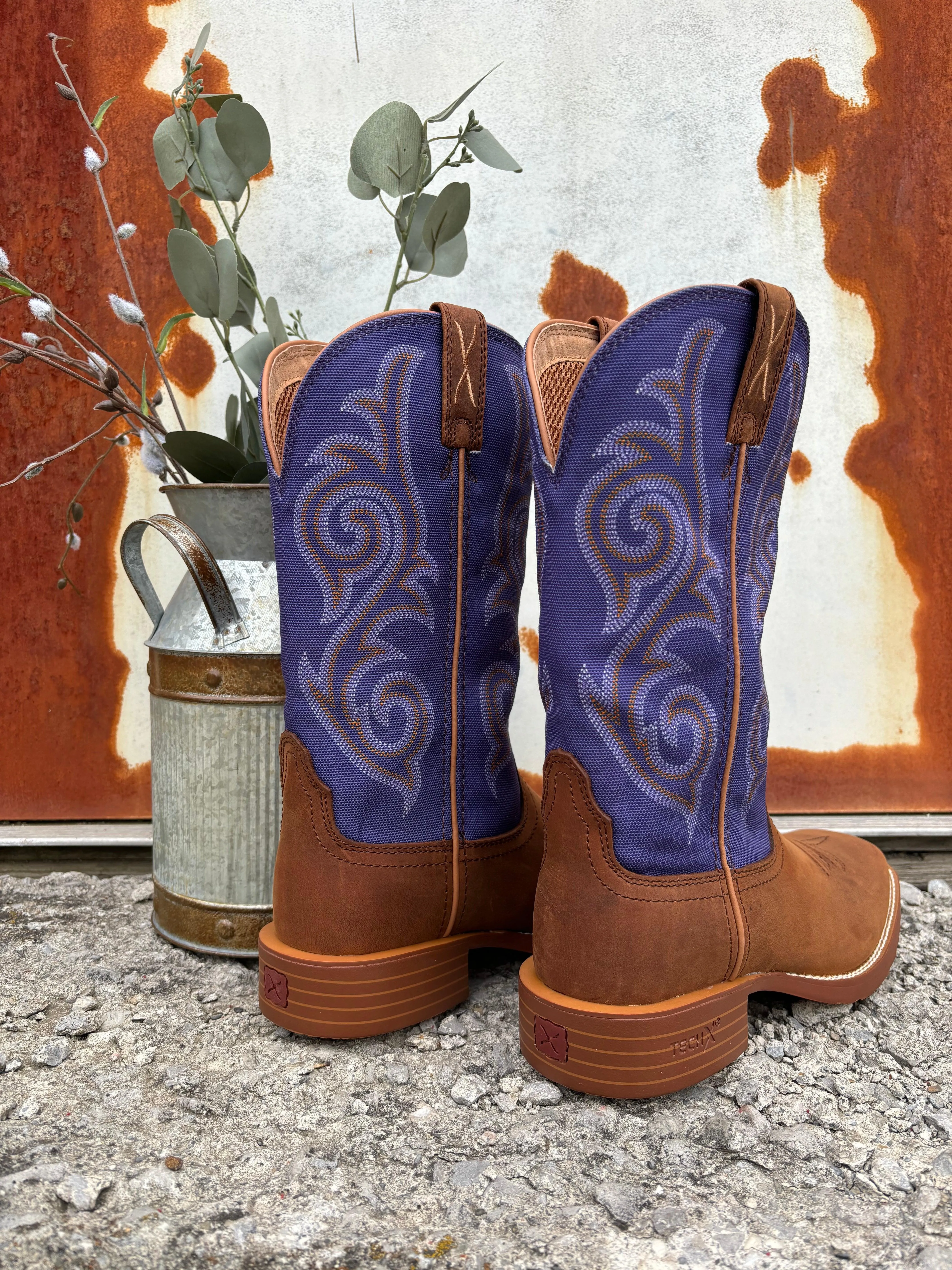 Twisted X Women's 11" Distressed Saddle & Iris Cowgirl Boots WXTR009