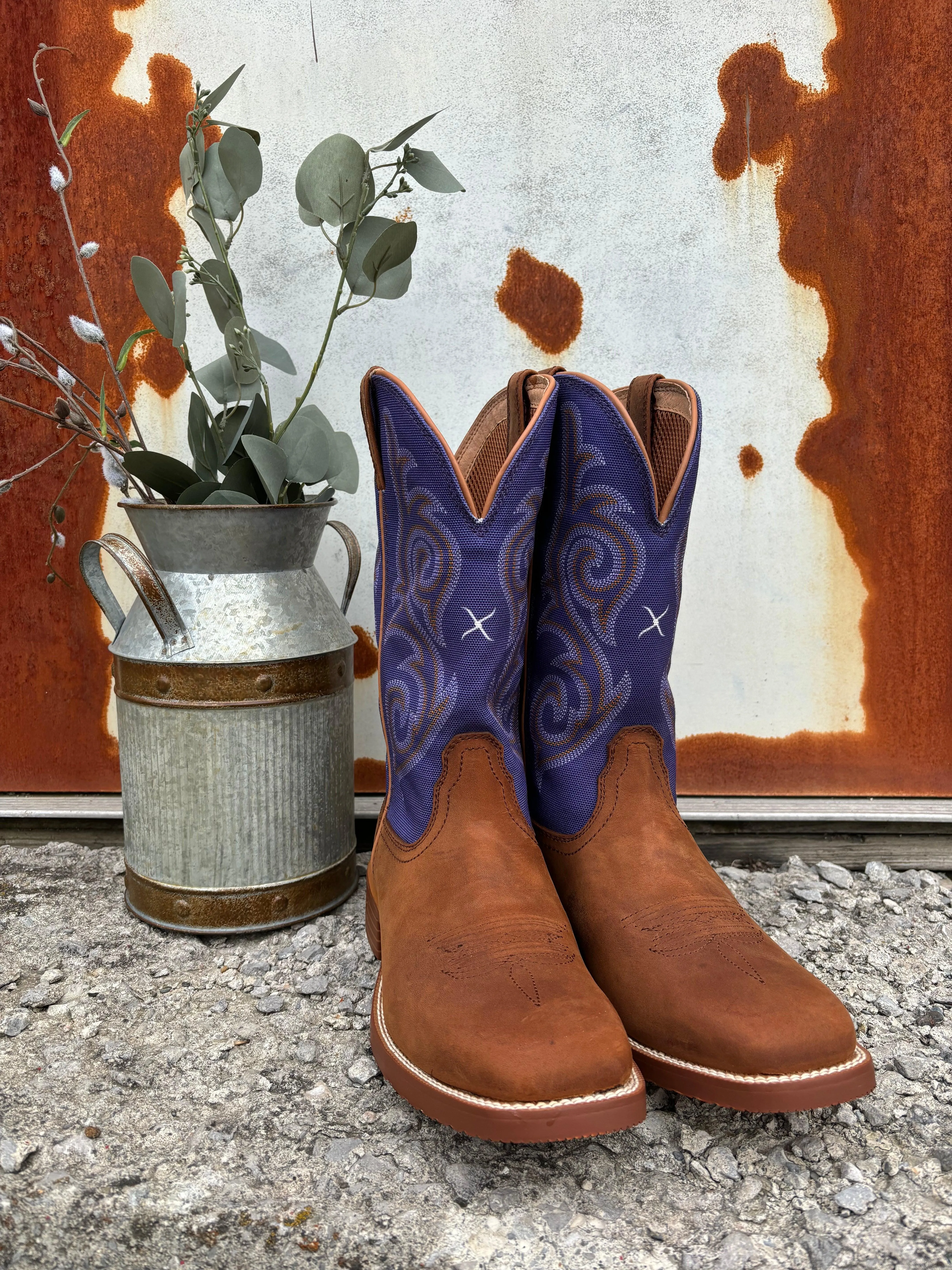 Twisted X Women's 11" Distressed Saddle & Iris Cowgirl Boots WXTR009