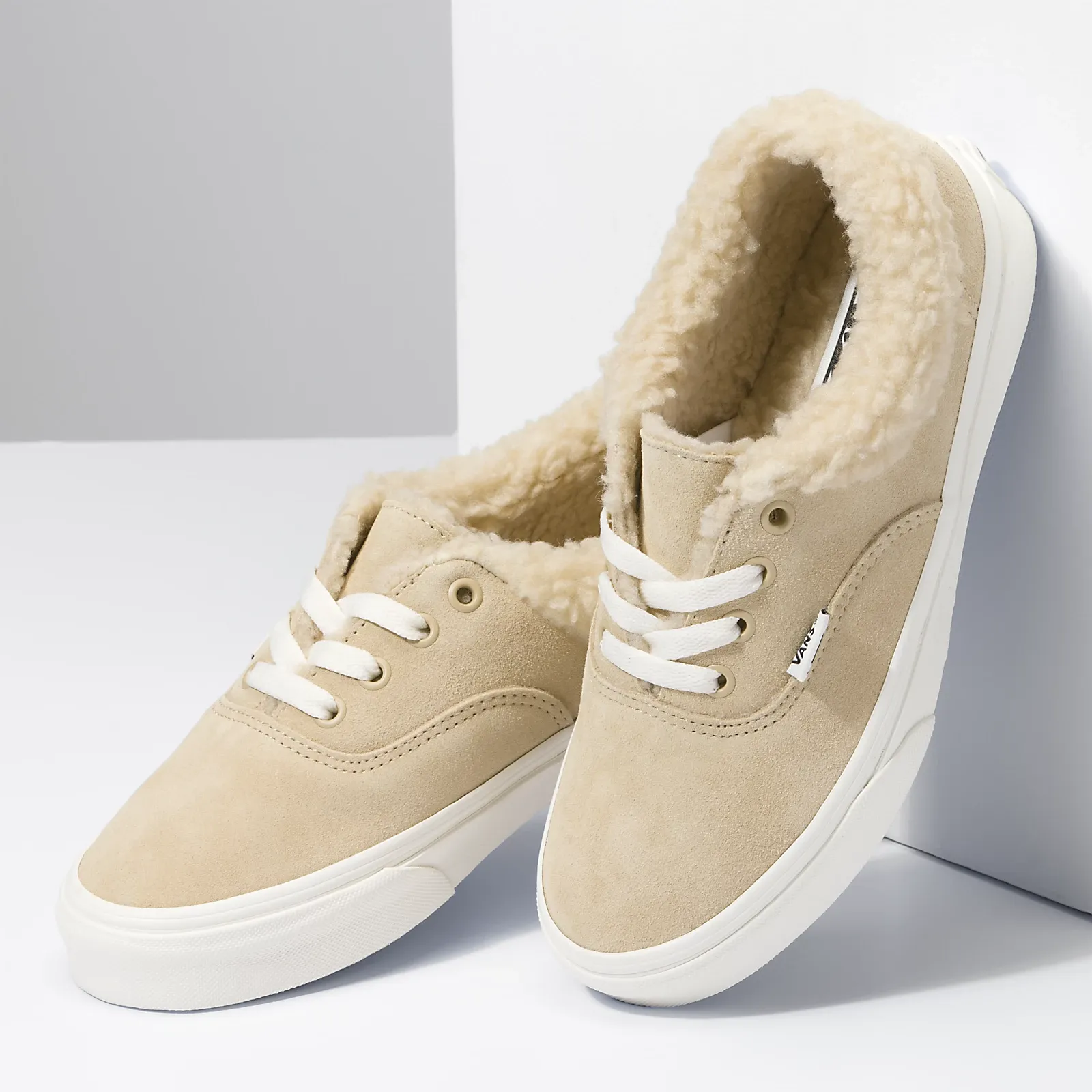 Vans UA Authentic Sherpa Cozy Hug Mojove Desert VN0A5JMRBKB